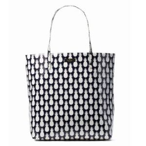 Kate Spade pineapple daycation tote